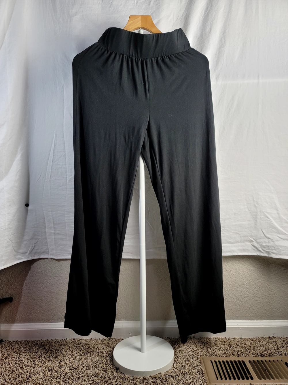 Forever 21 Black Wide-Leg Pull-On Pants